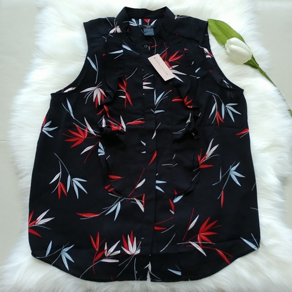 Size M🌷ANN TAYLOR TOPS . NWT - Picture 1 of 7